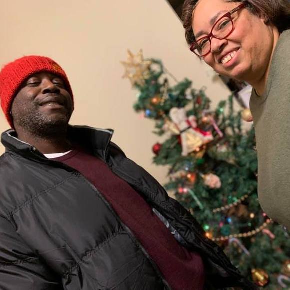 Meet your Posher, Cynthia - Picture 1 of 1